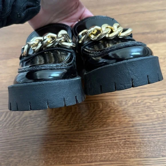 GUESS Hillford‎ Black Lug Sole Chunky Platform Loafers Preppy Patent Chain Y2K 7 - Picture 4 of 10